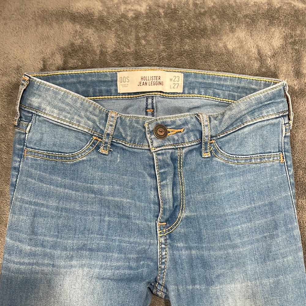 Hollister skinny jeans